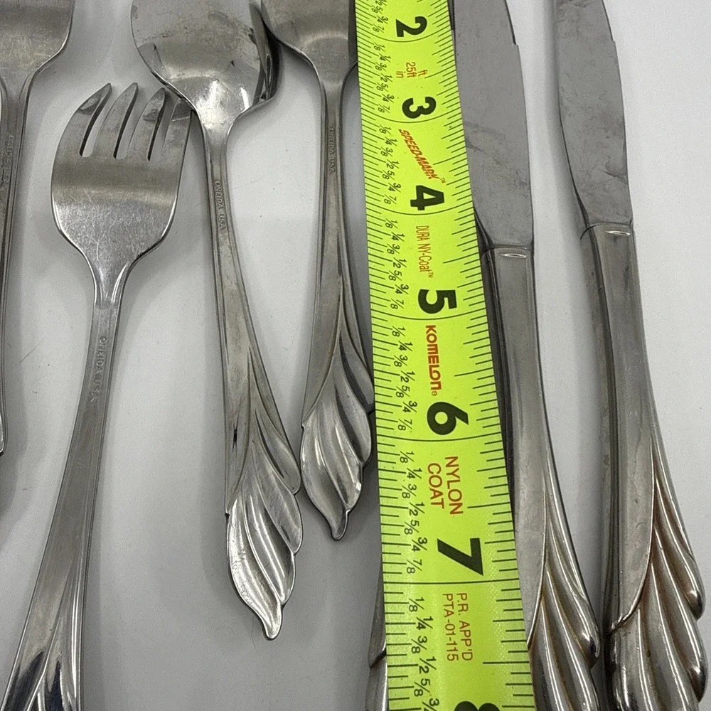 Lot of 10 Oneida USA Stainless Flatware Liberty's Light‎ Forks Spoons Knives
